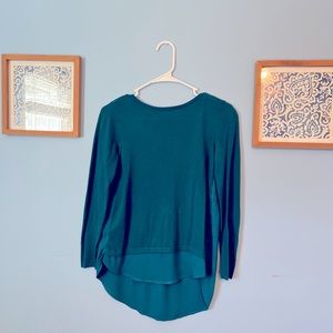 LOFT top. Cotton/knit in front and shear in back, but dark. Size XXS petite.